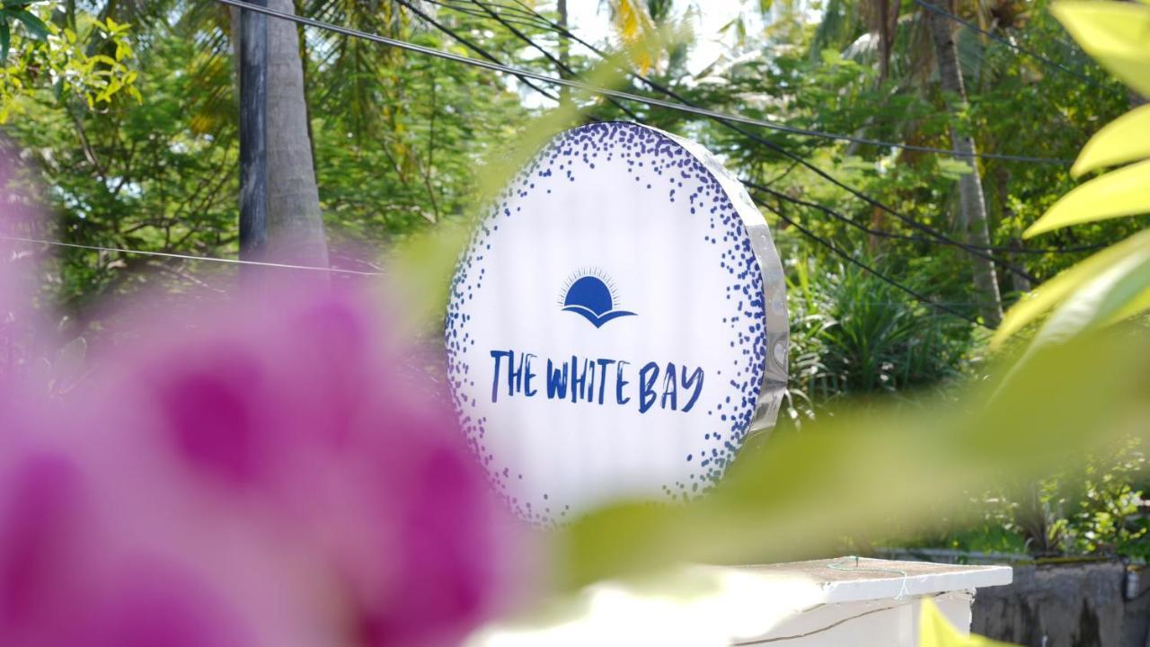 Hotel The White Bay Gili Trawangan Esterno foto